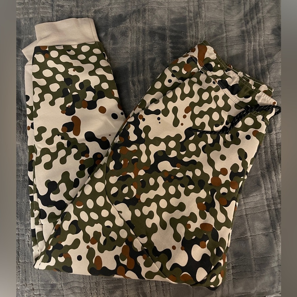 Nike tech fleece camouflage